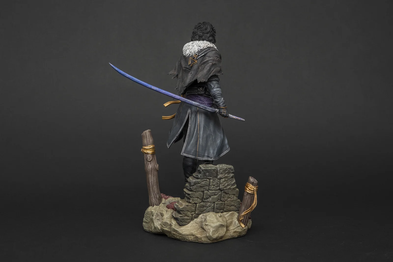 Verso — Clair Obscur: Expedition 33, hand-painted figure, photo 4