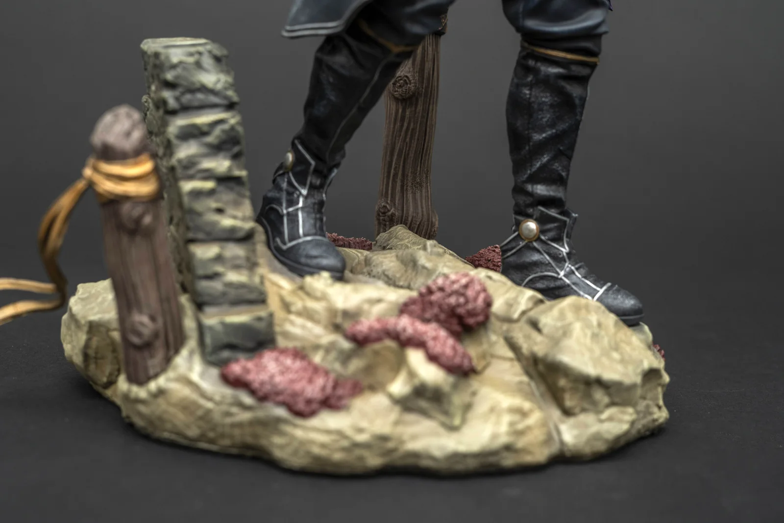 Verso — Clair Obscur: Expedition 33, hand-painted figure, photo 8