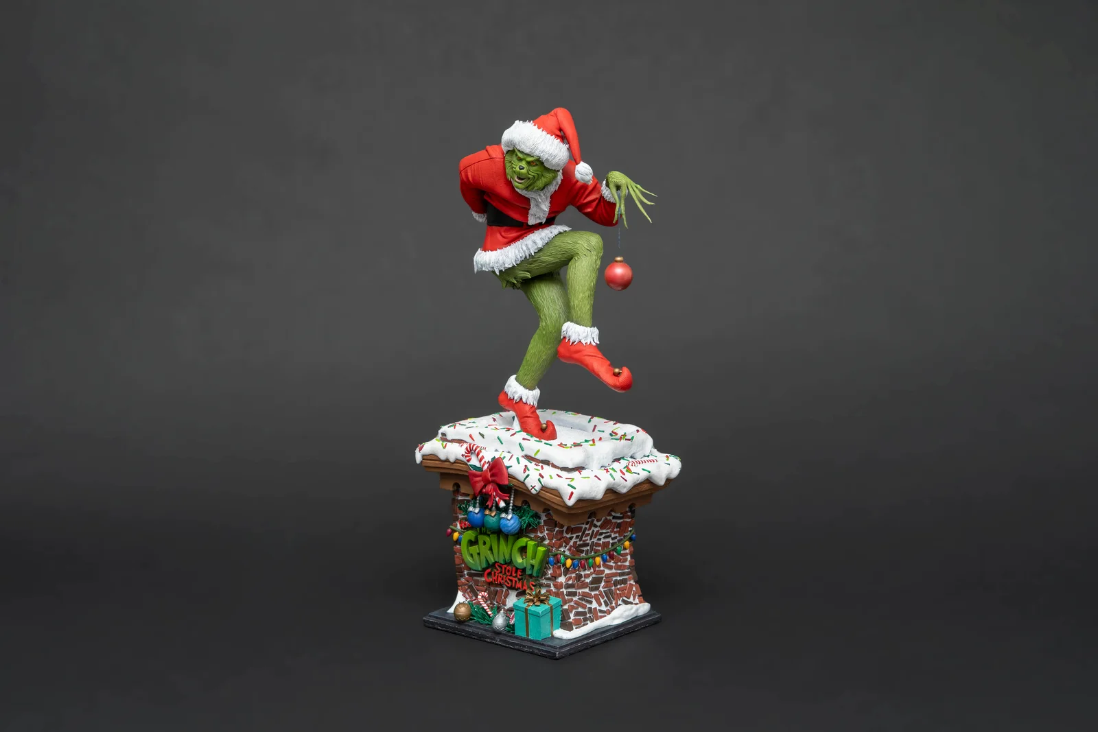 Grinch — How the Grinch Stole Christmas, hand-painted figure, photo 2