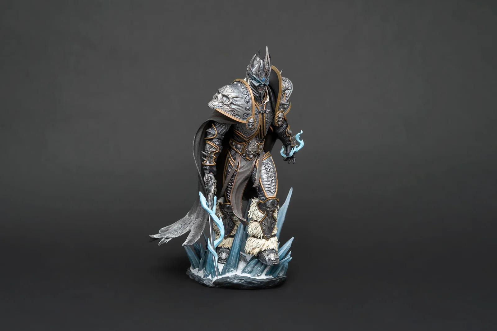 Lich King — World of Warcraft, ръчно оцветена фигурка, снимка 8