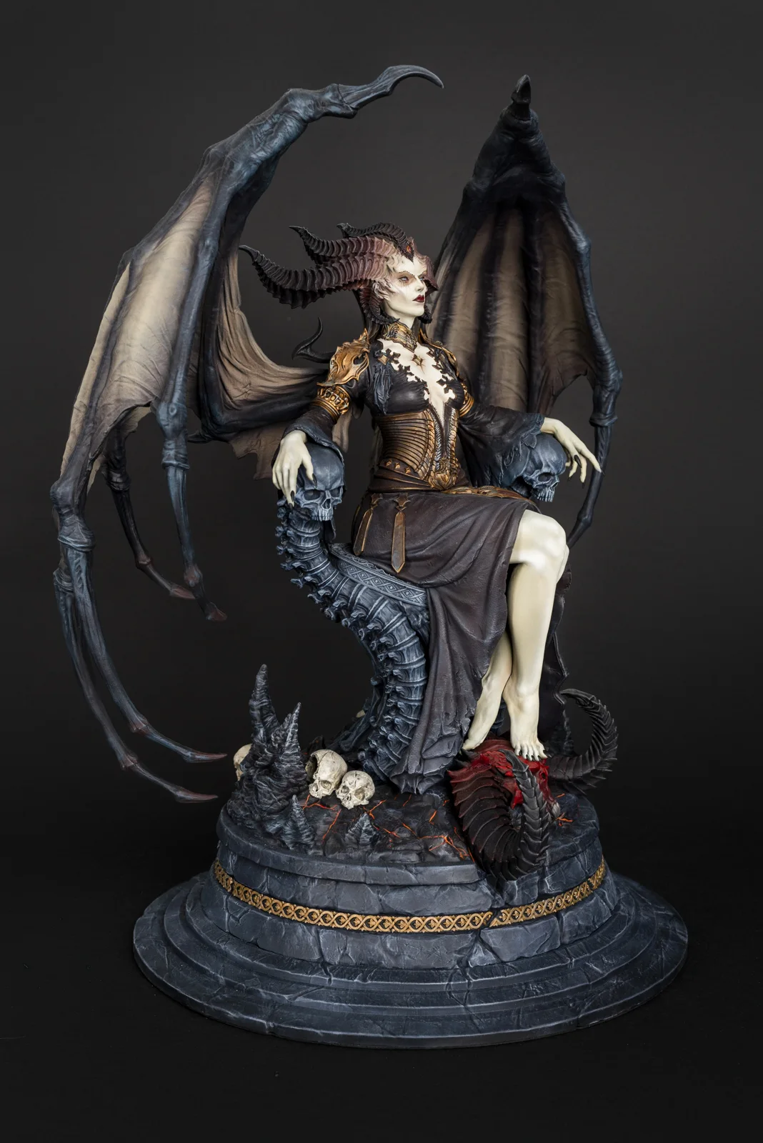 Lilith — Diablo, hand-painted figure, photo 2