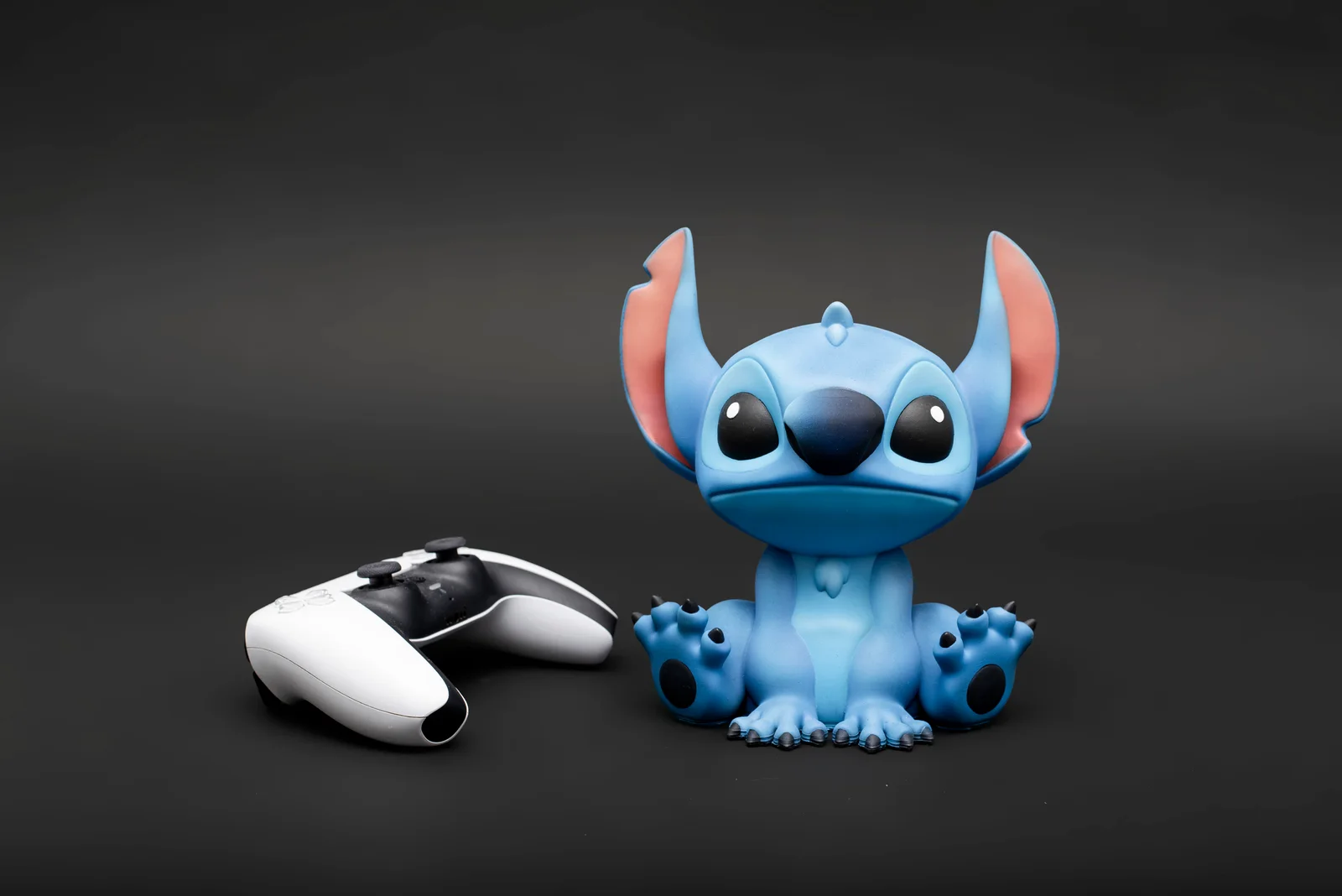 Stitch — Lilo & Stitch, ръчно оцветена фигурка, снимка 1